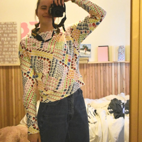 Urban outfitters and Champion collab sweater (M) - Picture 2 of 6